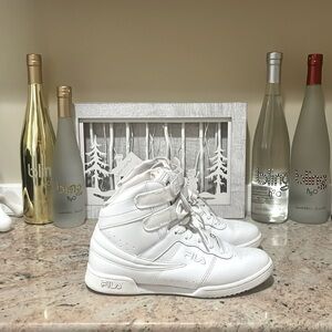 Fila High-Top Tennis Shoe